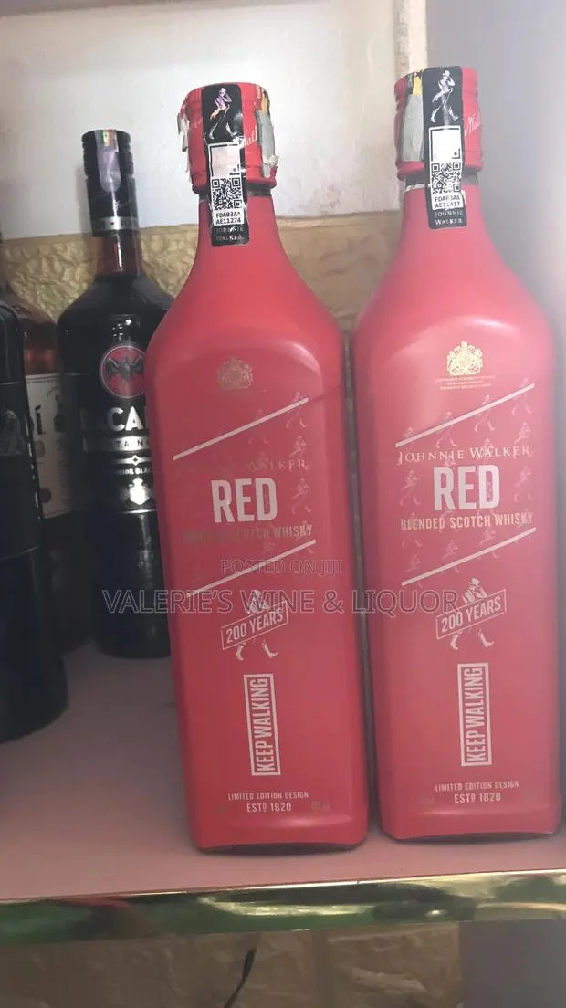 Johnnie Walker Red Label Icon - 700 Ml · Photo 1