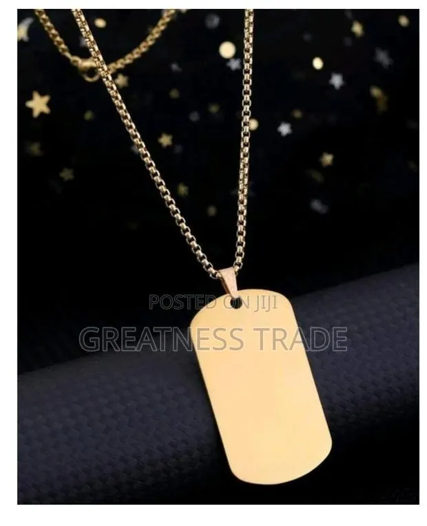 Customized Necklace · Photo 2