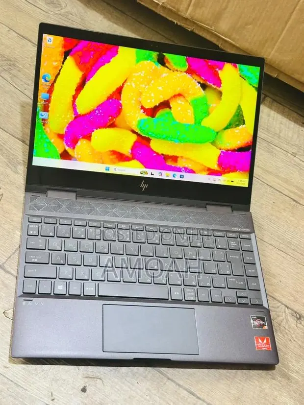 Laptop HP Envy 13t 4GB AMD Ryzen 3 SSD 256GB · Photo 1