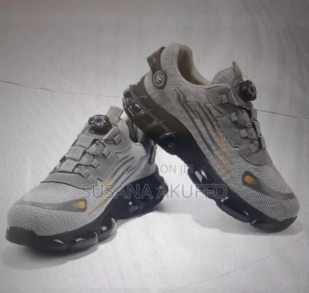 Safety Sneakers Shoe · Photo 1