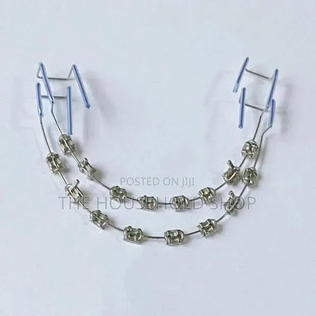 Fake / Fashion Clip on Braces for Teeth (No Glue Needed) · Photo 1