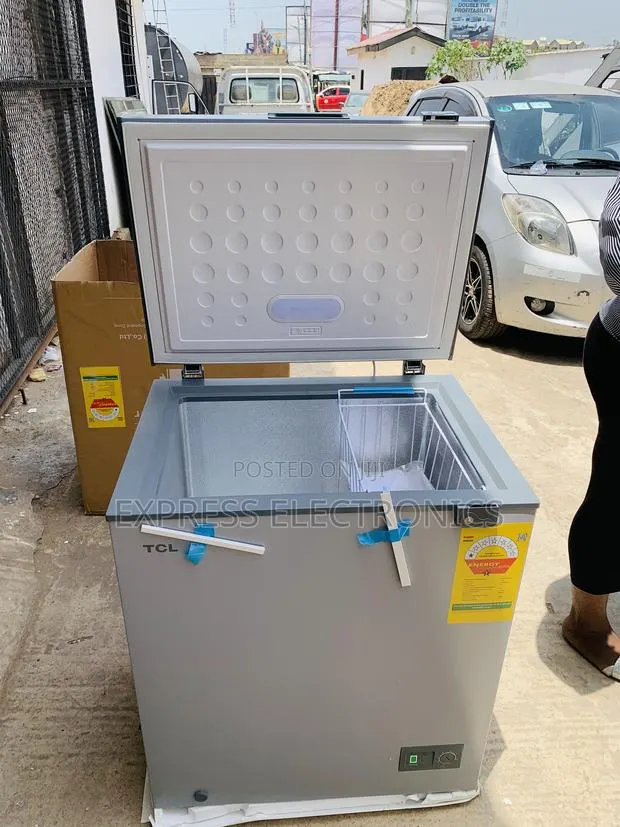 High Quality Chest Single Door Freezer 145l TCL · Photo 1
