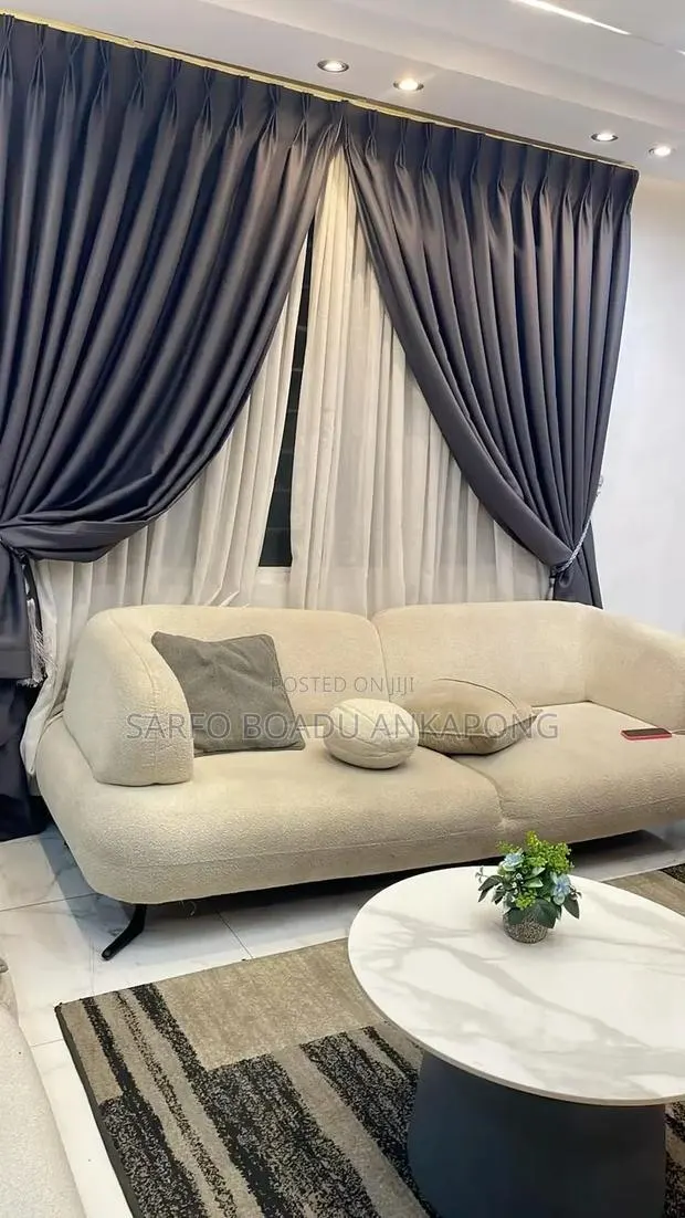 Gray Pinch Curtains Designs · Photo 1