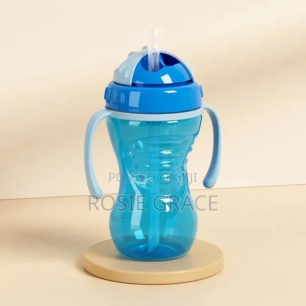 Straw Training/Sippy Cup · Photo 3
