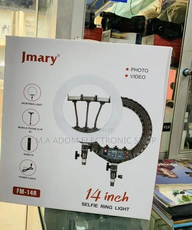 Well Design Jmary 14” Photo and Video Selfie Ringlight. · Photo 1