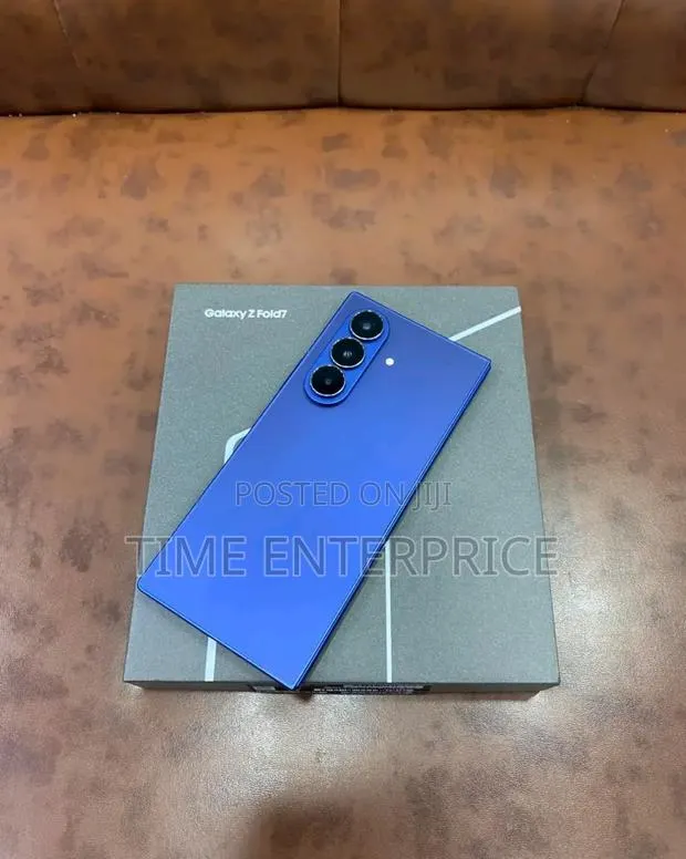 New Samsung Galaxy Z Fold7 512 GB Gray · Photo 1
