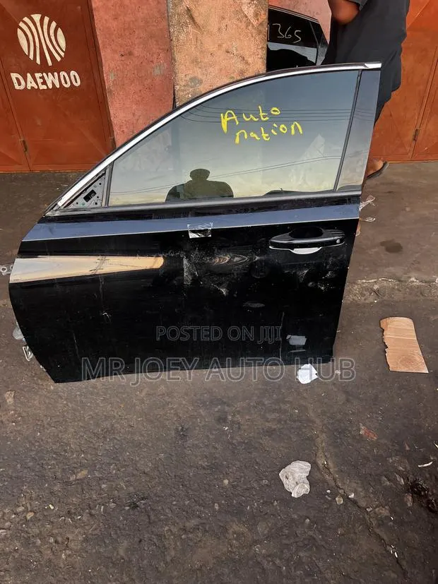 Honda Accord 2018 2019 2020 2021 2022 Front Left Door · Photo 1
