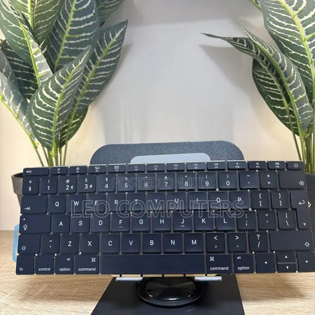 MacBook Pro 13-Inch A1708 Keyboard – 2016–2017 · Photo 1