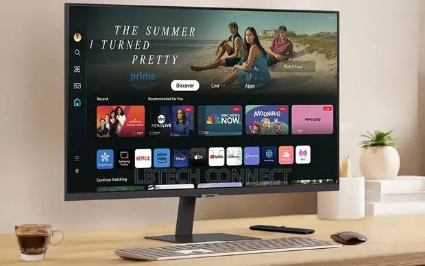 Samsung S43FM702UN 43-Inch 4K UHD Smart Monitor · Photo 1