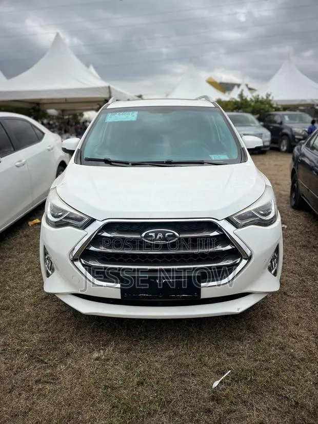 JAC S3 2017 White · Photo 1