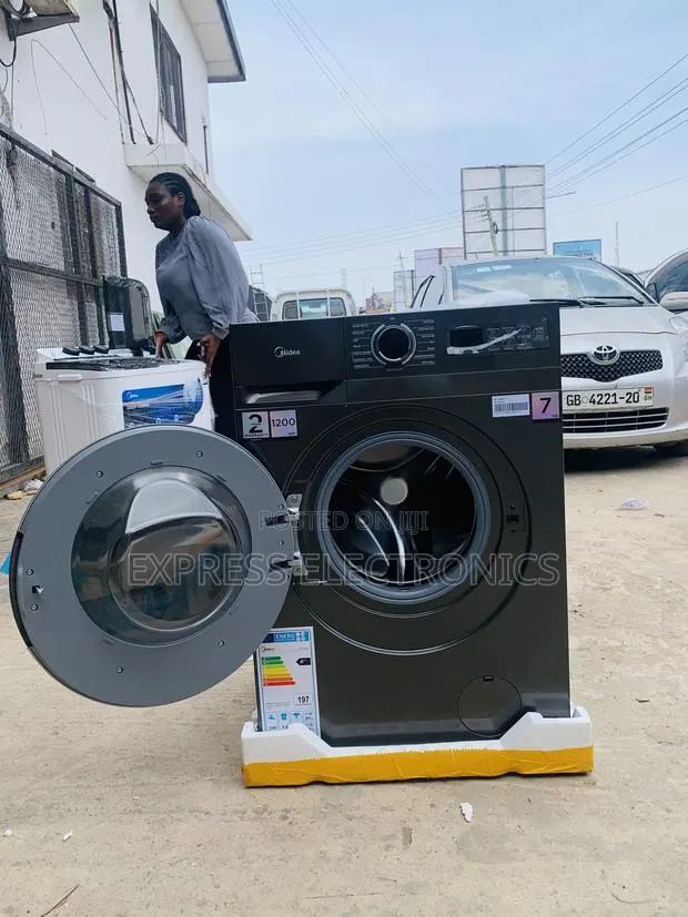 Strong Wash and Spin Midea 7kg Front Load Full Auto · Photo 1
