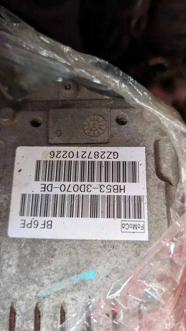 Ford Explorer 2017,2018,2019 Steering Rack Complete · Photo 1