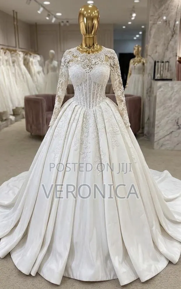Wedding Gown for Sale at Affordable Price · Photo 1