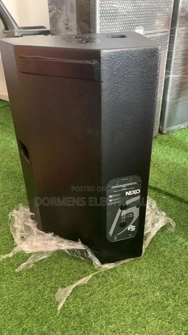 15 Inches Nexo Monitor · Photo 1