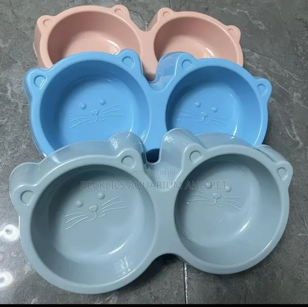 2 in 1 Plastic Cat Bowl · Photo 1