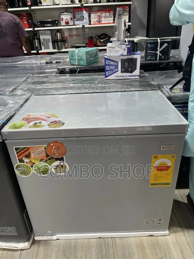 Galaxy Chest Freezer · Photo 1