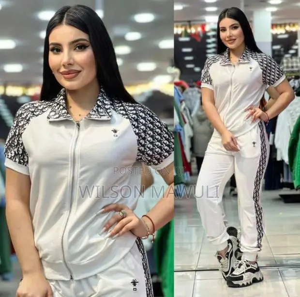 Importation, Shoes, Home Appliances And Clothes · Photo 1