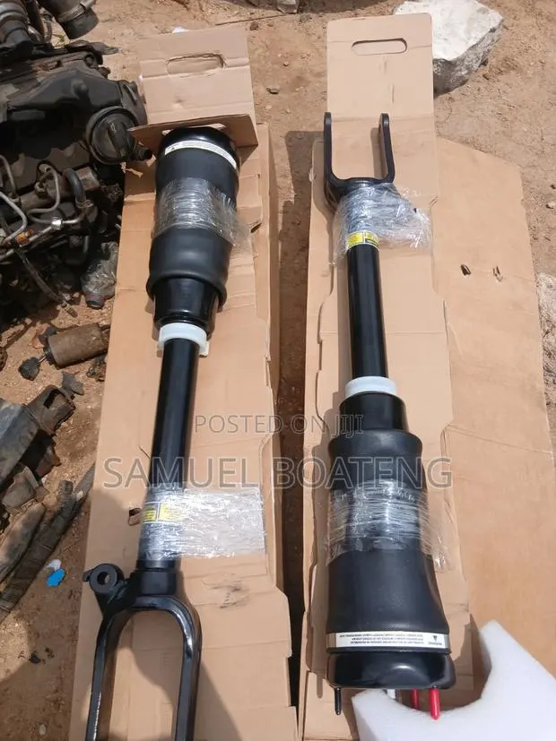 Mercedes-Benz GL 450 4matic Front Shocks · Photo 1