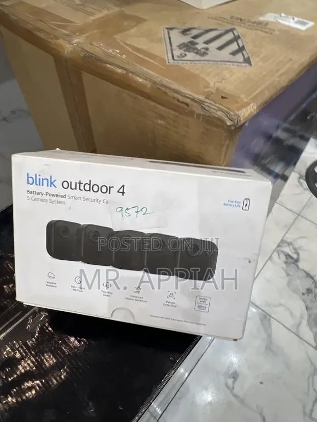 Premium Blink Outdoor 4 Smart Security Camera(2026 Model) Black · Photo 1