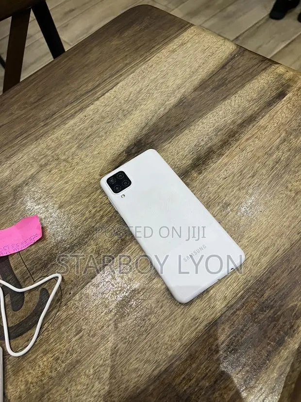 Samsung Galaxy A12 64 GB White · Photo 1