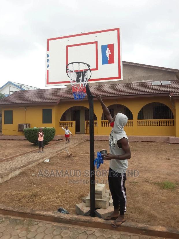 Original Basketball Stand Set At Cool Price · Photo 1