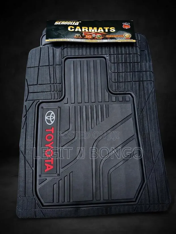 Toyota Floor Mat 4x4 Cars · Photo 1