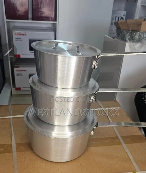 3-Piece Heavy-Duty Aluminum Sauce Pan Set · Photo 1