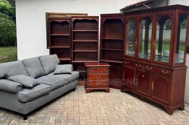 Us Used Furniture · Photo 1