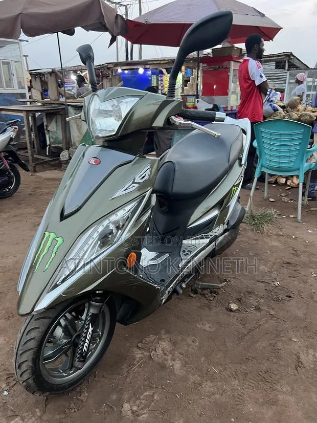 Kymco Xciting 2018 Green · Photo 1