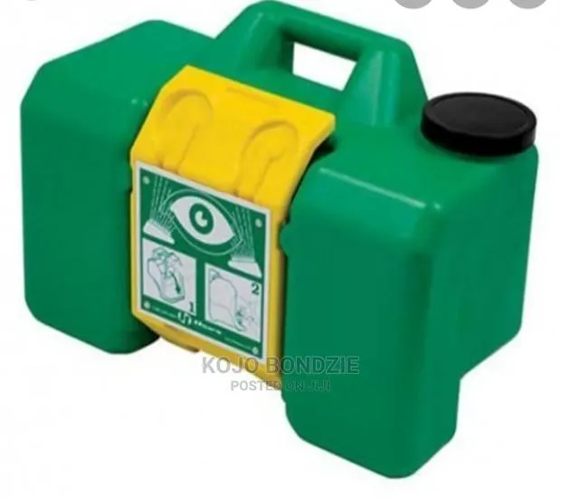 Eyewash Station With Gallon(8gallons) · Photo 1