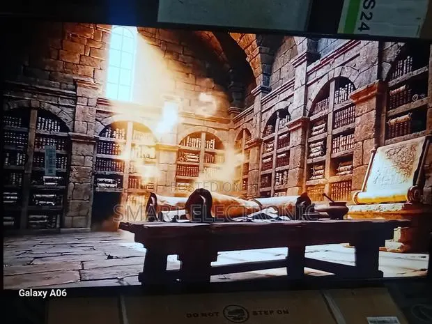 Samsung 43-Inch Smart Led Tv – Elegant Black Finish · Photo 1