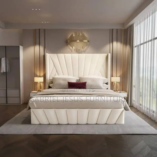 Italian Queen Size Bed With Mattress · Photo 1