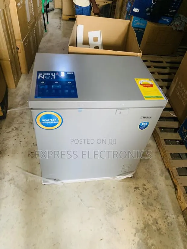 Energy Efficiency Chest Freezer Midea 198l · Photo 1