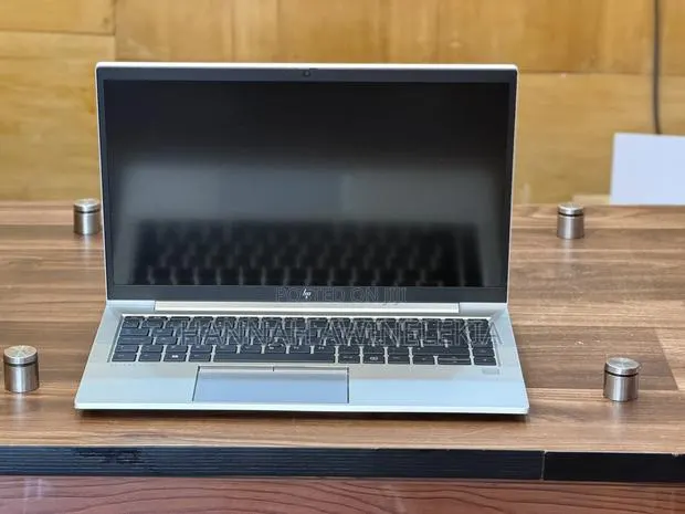 Laptop HP EliteBook 840 G8 8GB Intel Core i5 SSD 256GB · Photo 1