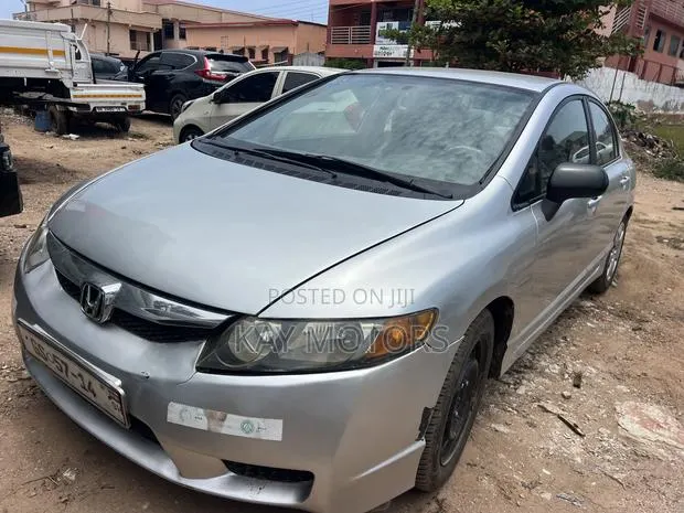 Honda Civic LX Sedan 2010 Gray · Photo 6