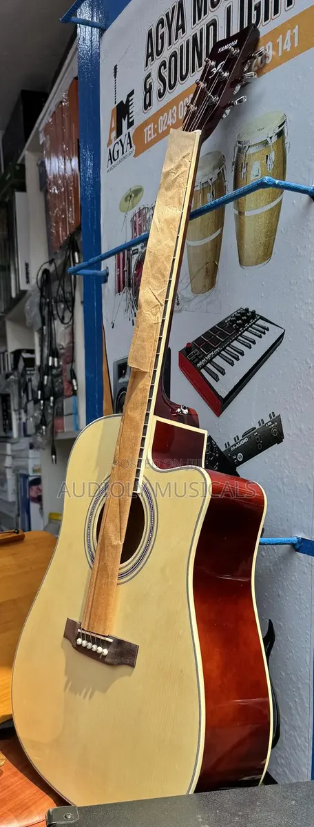 (Brown)Yamaha Semi- Acoustic Guitar · Photo 1