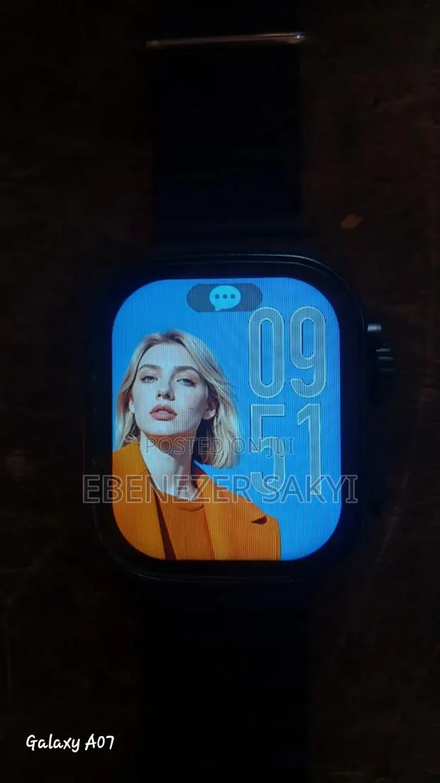 Phone Watch With Wireless Charger · Photo 1