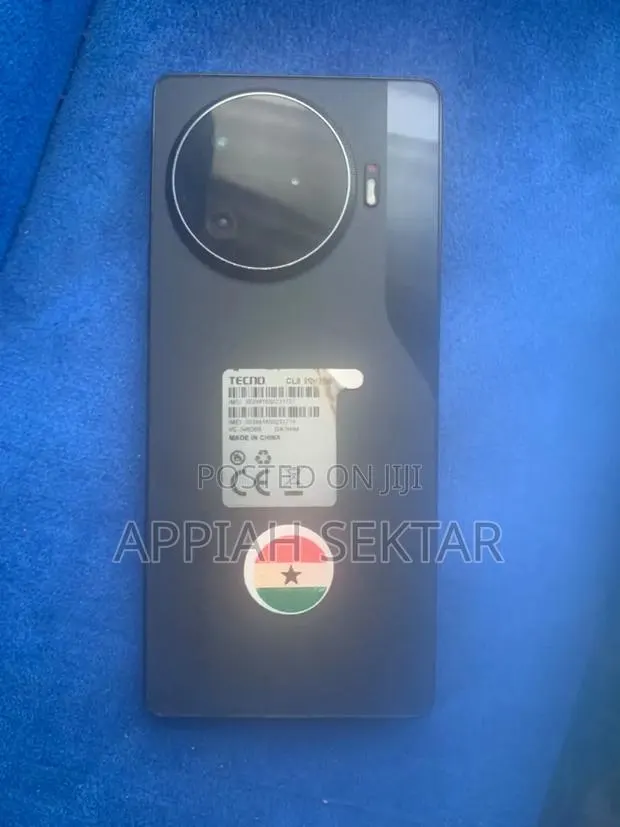 Tecno Camon 30 Pro 5G 512 GB Black · Photo 1