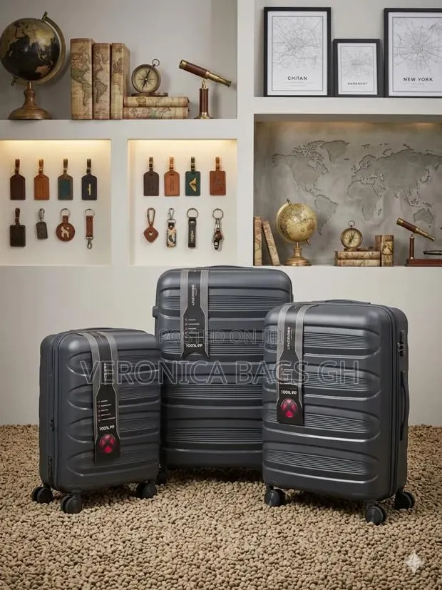 Unicross Three in One Luggage Unbreakable · Photo 1