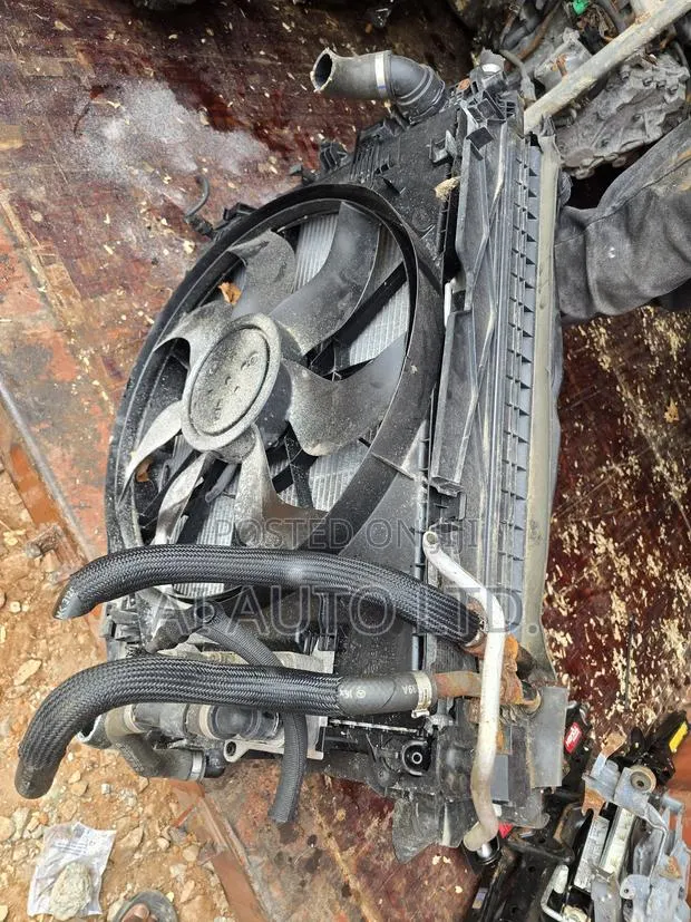 Radiator, Condenser and Fan Complete · Photo 1