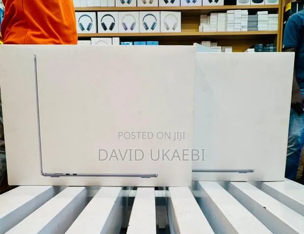 New Laptop Apple MacBook Neo 2026 8GB SSD 256GB · Photo 1
