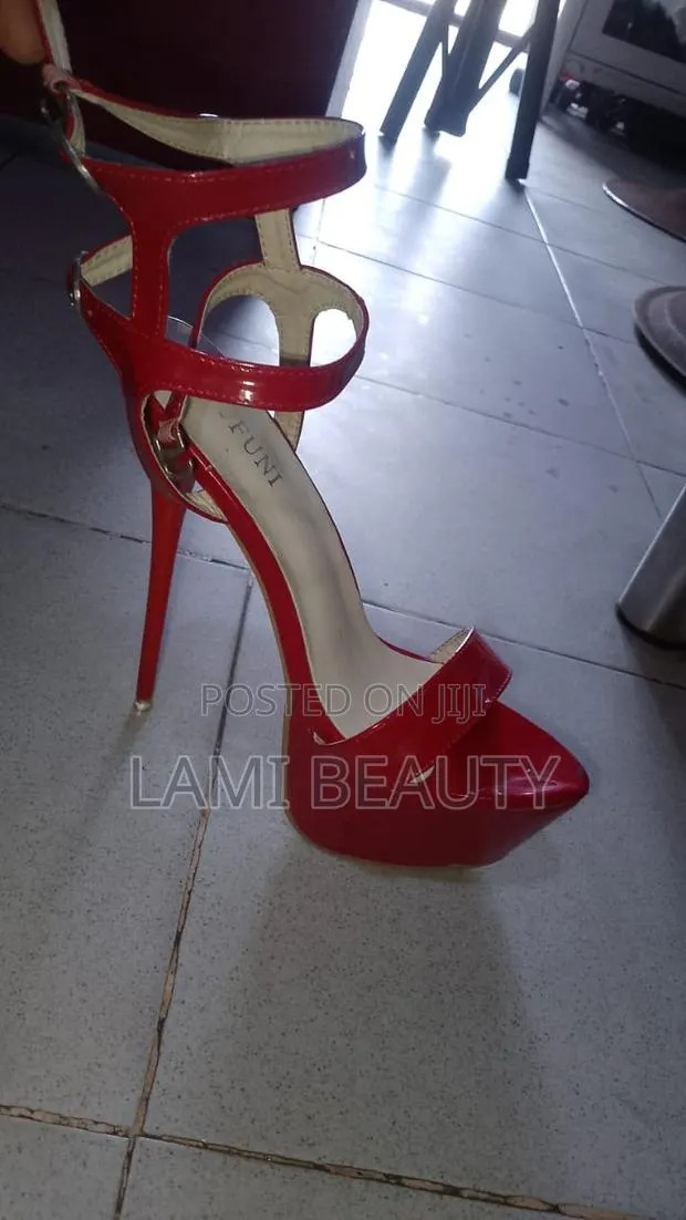 Red Glossy High Platform Sandals Size 40 · Photo 1
