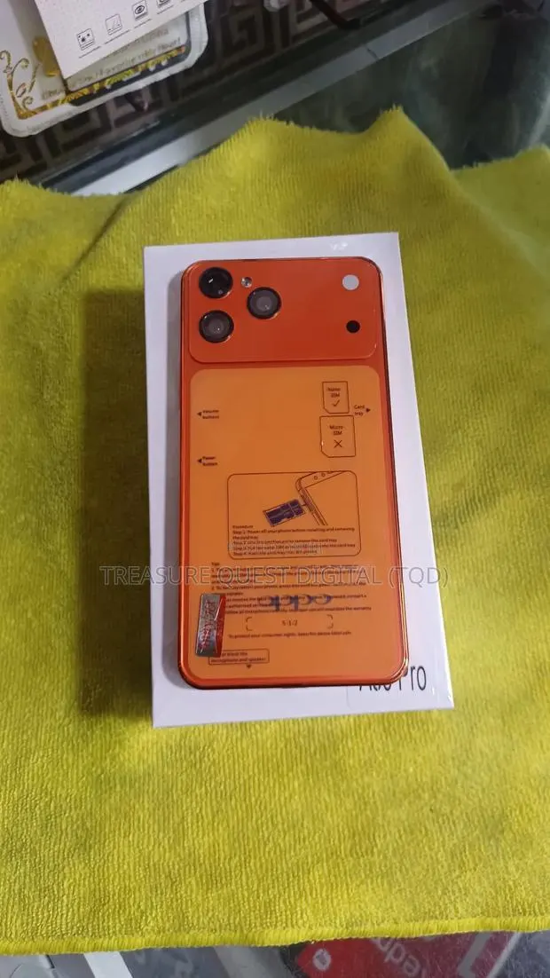 New Oppo A35 128 GB Red · Photo 1