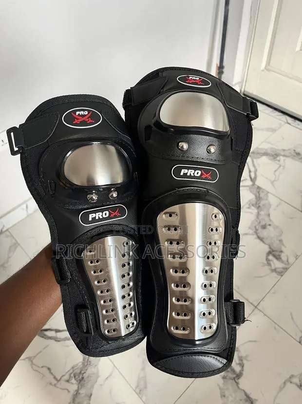 Steel Knee & Elbow Guard for Bikers and Riders · Photo 1