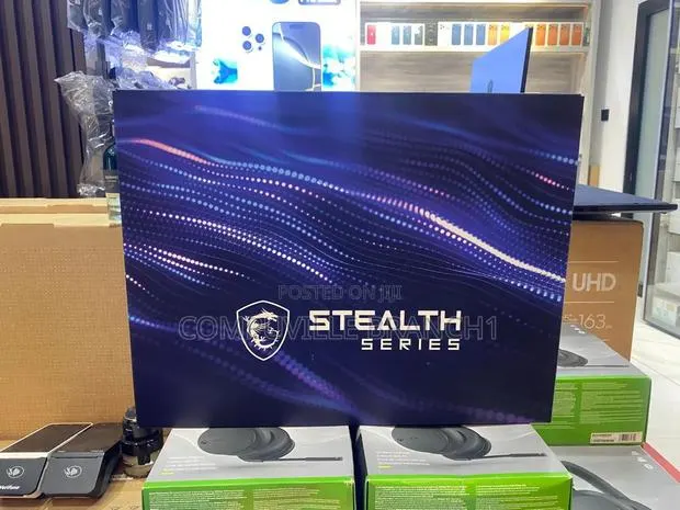 New Laptop MSI 32GB Intel Core Ultra 9 SSD 1T · Photo 1