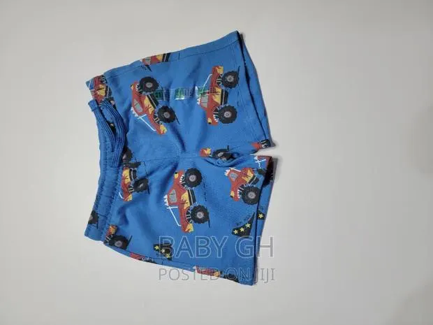Marks Spencer Truck Themed Shorts · Photo 1