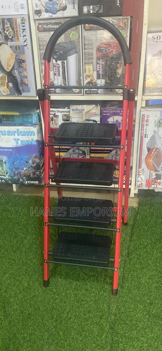 Foldable Ladder · Photo 1