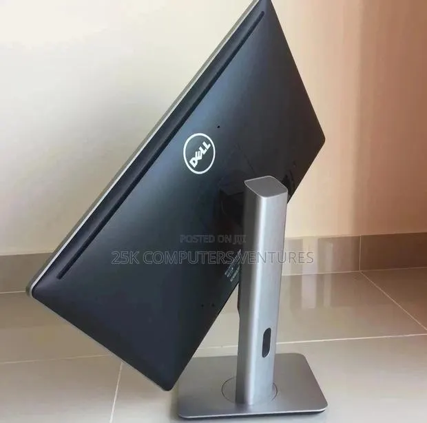 Dell 23′′ Full Hd Ips Monitor 1920×1080 60 Hz Hdmi Displayport Usb Hub · Photo 2