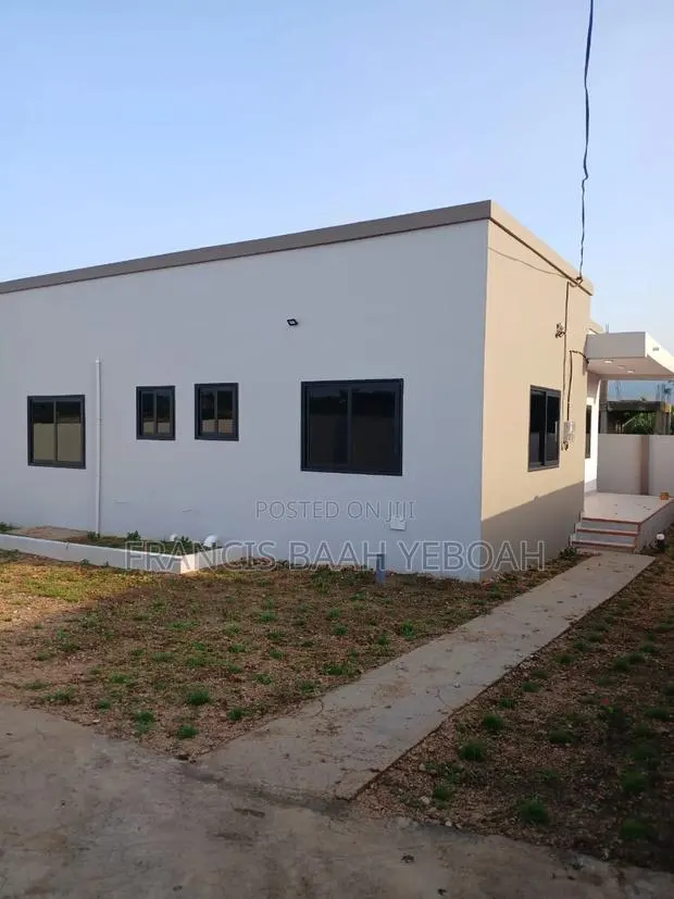3bdrm House in Shining Star Real, Accra Metropolitan for sale · Photo 1