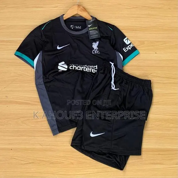 Liverpool Kids Jersey for 2024/25 · Photo 1